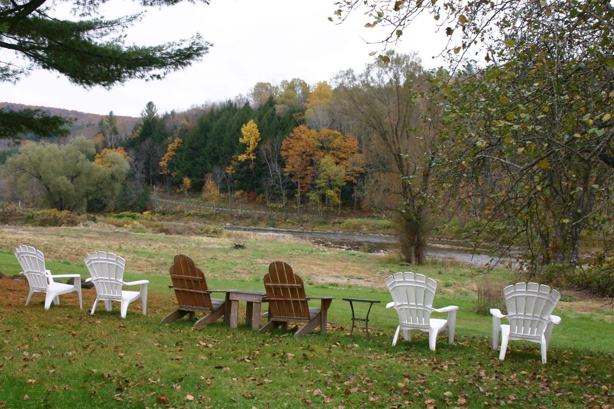 The Lincoln Inn & Restaurant At The Covered Bridge Woodstock Dış mekan fotoğraf